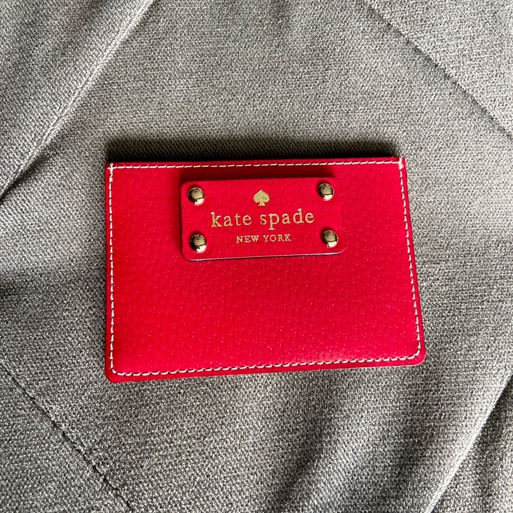 🆕 Kate Spade red wallet with box